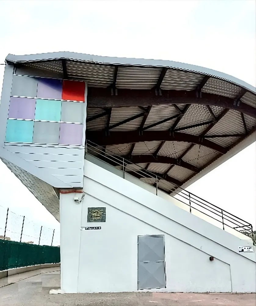 Réhabilitation suite à mise en péril du Stade d’honneur à Salon de Provence