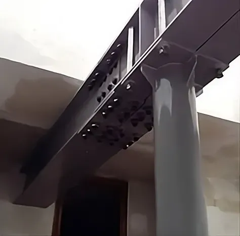 Renforcement escalier par mât suspendu (1)